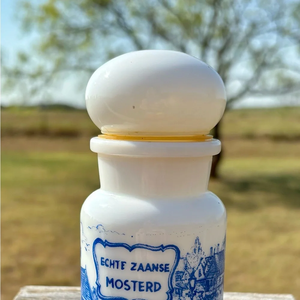 Vintage Belgium Milk Glass Apothecary Jar 5” - Picture 3 of 7